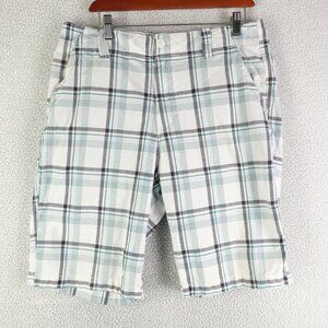 Men's Plaid Flat Front Shorts - White & Green